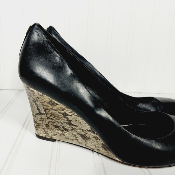 Coach Rileigh Black Leather Almond Toe Snakeskin Wedge Heel - Picture 3 of 10